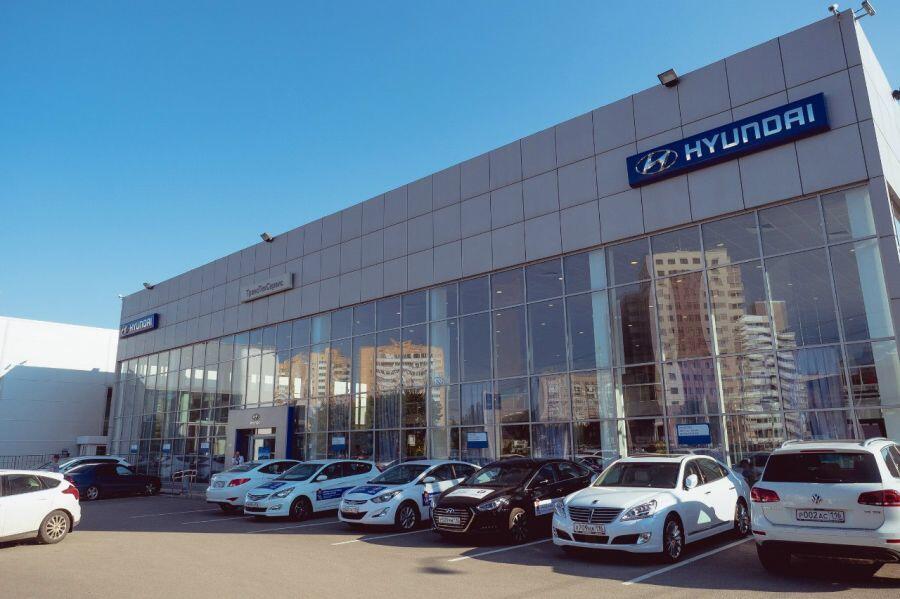 ТТС Hyundai на Декабристов