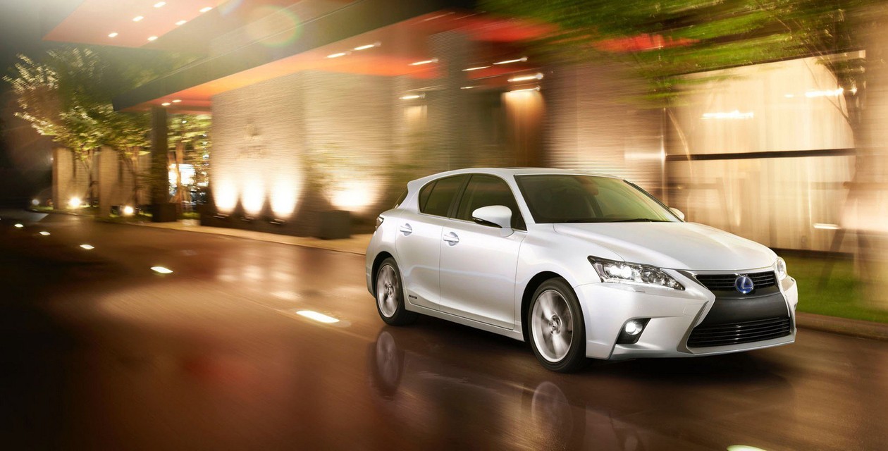 Новый Lexus CT хэтчбек 5 дв 2024 года в Мурманске, комплектации и отзывы