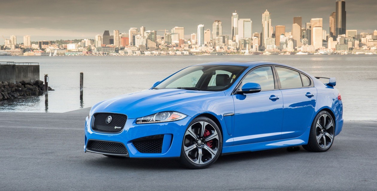 Новый Jaguar XFR-S седан 2024 года в Москве, комплектации и отзывы