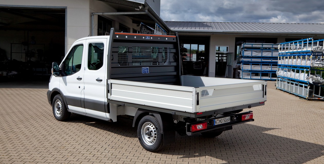 Новый Ford Transit Chassis Cab шасси 2024 года в Оренбурге, комплектации и  отзывы